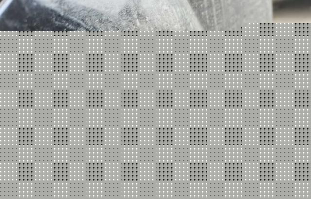 1万块买辆别克凯越挂不上档，拆开仪表台心口巨痛，原车主还好吗