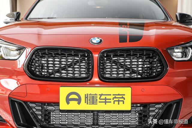 新车｜运动感加倍且个性十足 实拍2021款宝马X2耀夜版