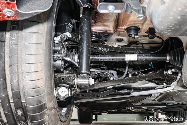 新车｜运动感加倍且个性十足 实拍2021款宝马X2耀夜版