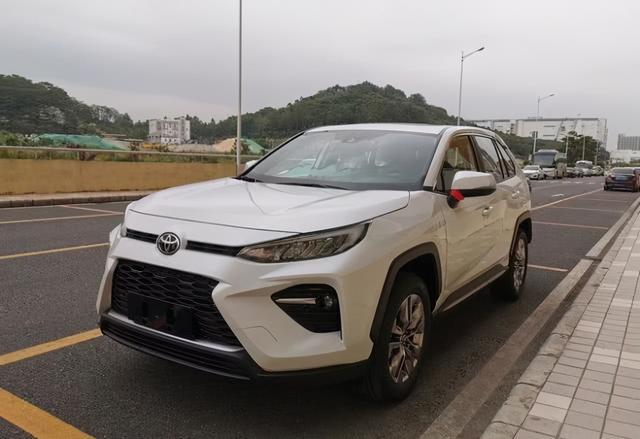 21.08万喜提“威兰达”，用车7天，车主：造型很大气，油耗是亮点