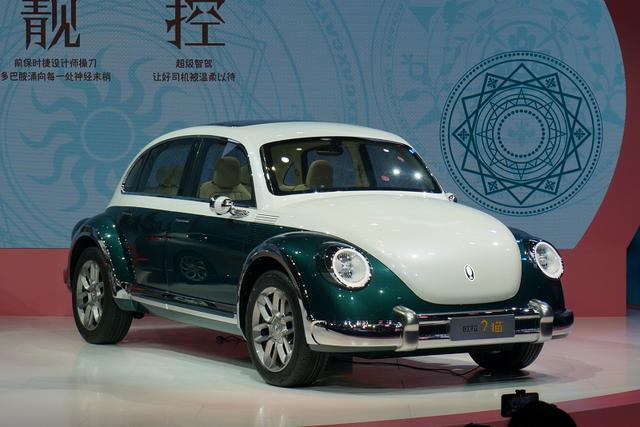 朋克猫、宏光MINI敞篷、埃安Y来了，女性朋友的荷包能捂住？