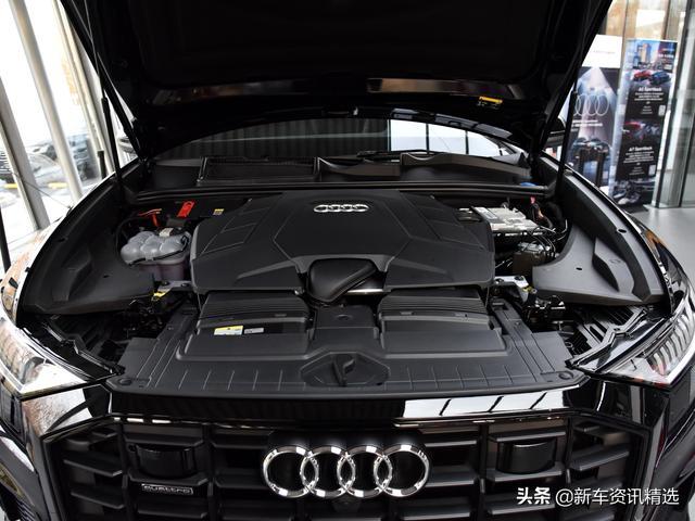 德国进口的中大型SUV，又帅又实用，实拍奥迪Q8