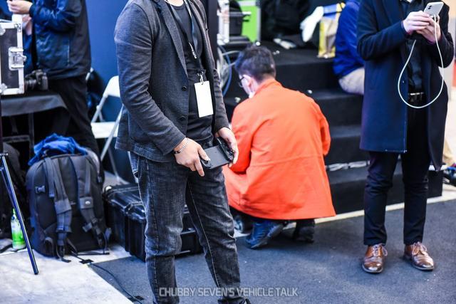 赛博朋克是种向往，限量3000台的坦克300为何秒售罄