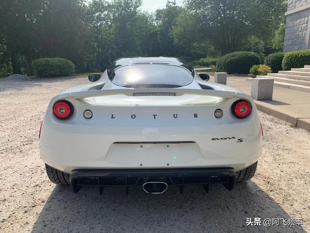 七年库存车，2014年全新路特斯Evora终于售出