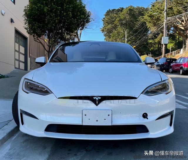 曝光丨轭式方向盘和横置大屏？最清晰的新款Model S Plaid实车图