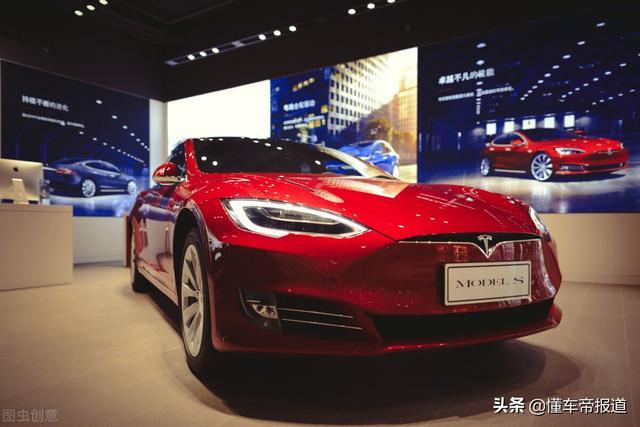 曝光丨轭式方向盘和横置大屏？最清晰的新款Model S Plaid实车图