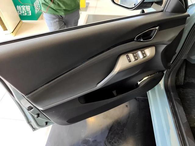 新宝骏Valli向往：清水每平米2万，精装2万5，值不值