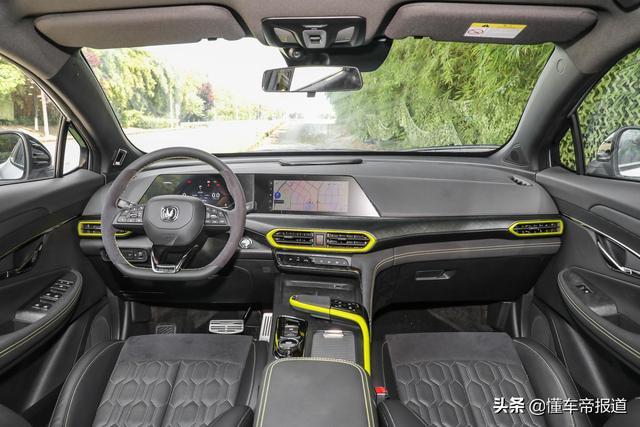 新车 | 官方原厂改装，售13.89万元，长安UNI-T运动版正式上市