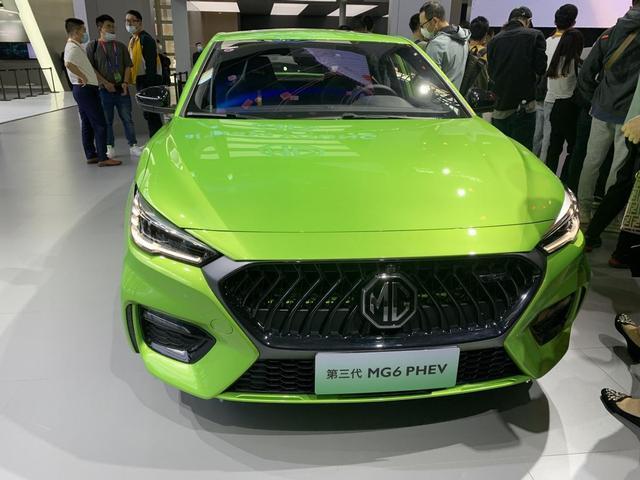 新款名爵6 PHEV升级上市，起售价13.98万元，性价比还高吗