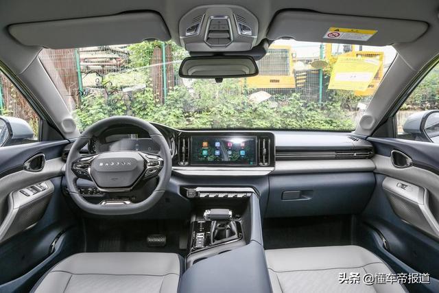 新车 |飞度的价格SUV的空间？新宝骏“国民”旅行车即将上市