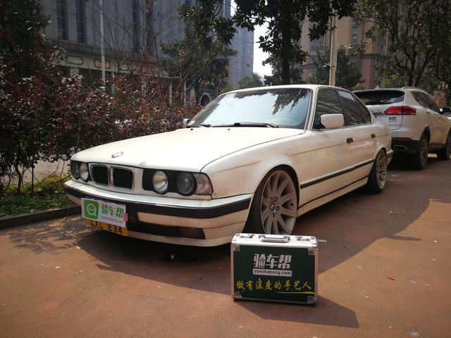 年纪比我大的宝马525，卖家承诺精品，没想到真实车况如此糟糕！