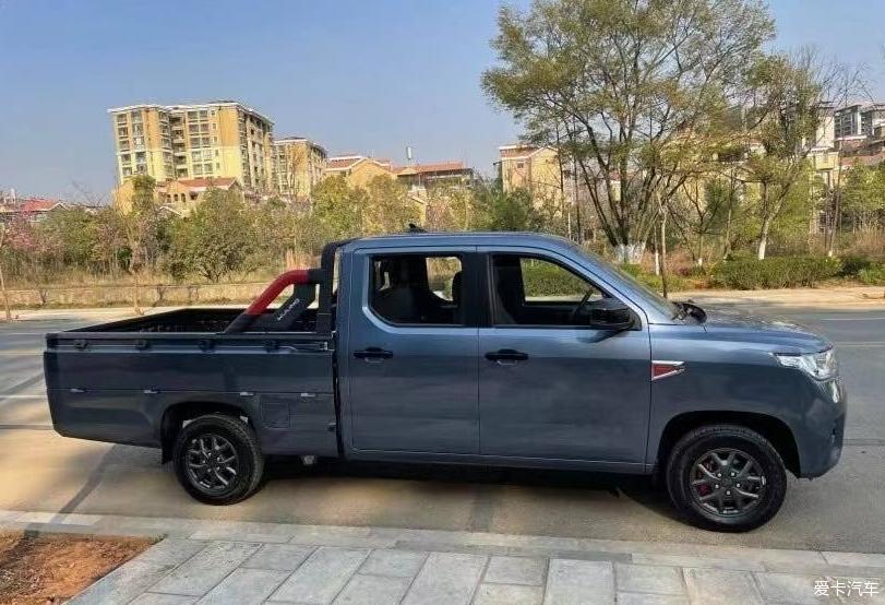 提车作业五菱皮卡创业家用两不误