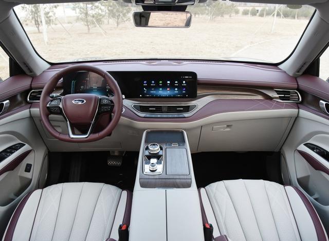 20万想买合资中大型SUV？这2款推荐给你，外观霸气动力强劲