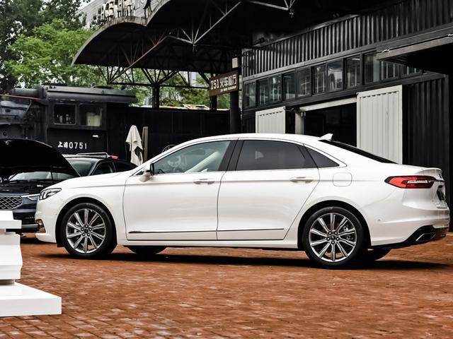 全年销量才1.8万？老美最喜欢的B级车，为啥在中国不好卖？