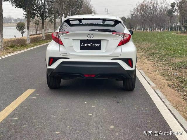 很省油的SUV小钢炮，性能优秀的奕泽IZOA