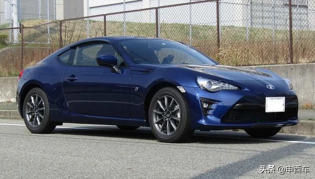 秋名山神车AE86重出江湖！最便宜的平民跑车15万就能搞定？