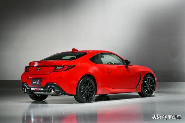 秋名山神车AE86重出江湖！最便宜的平民跑车15万就能搞定？