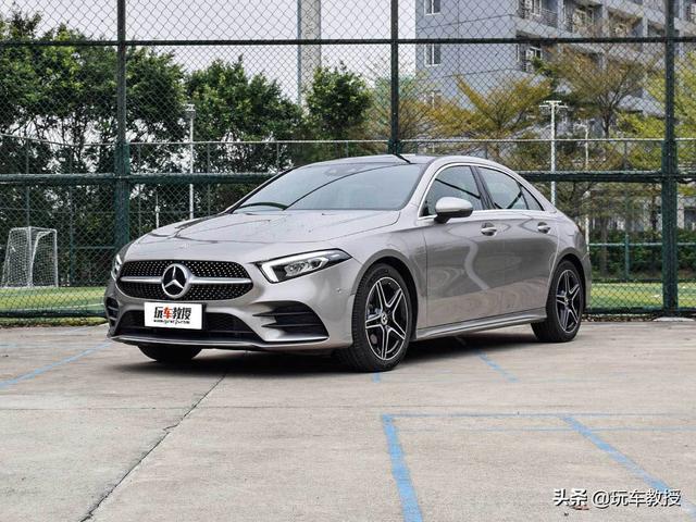 这些入门豪华车20万就能入手！开起来那才叫真香