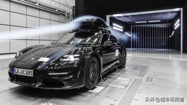 新车｜保时捷将推出新款车顶行李箱，可承受最高200公里/小时车速