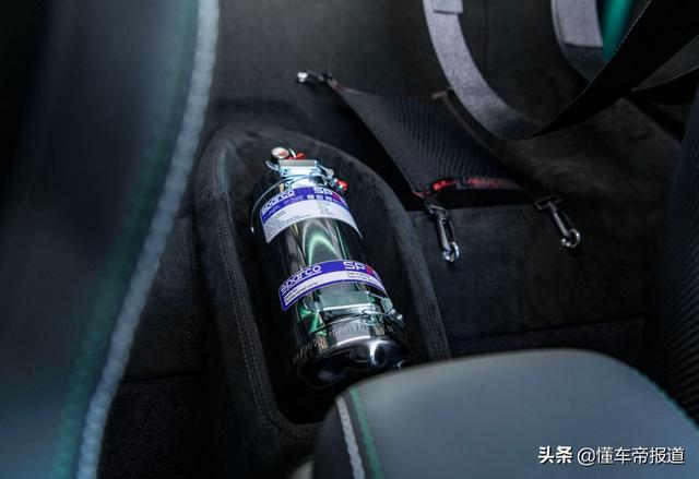 新车 | 比四叶草还要猛，阿尔法·罗密欧Giulia GTA首发亮相