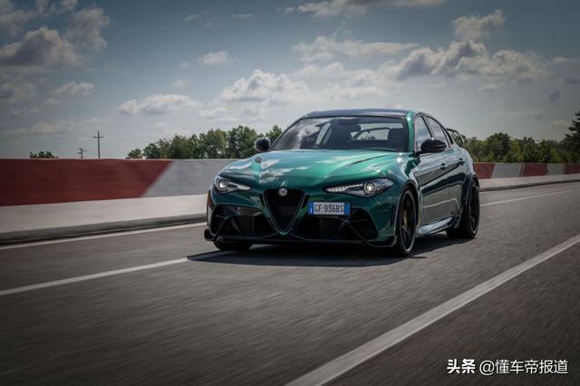 新车 | 比四叶草还要猛，阿尔法·罗密欧Giulia GTA首发亮相