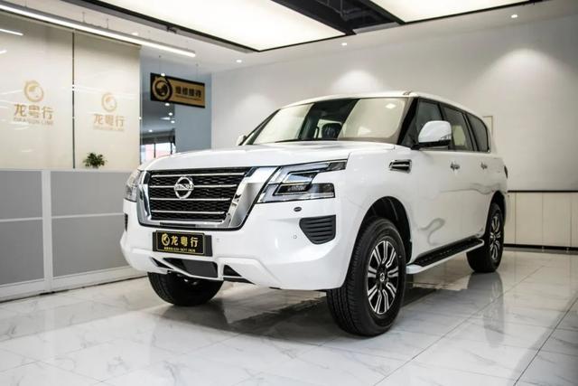 只懂陆巡普拉多？这款经典越野SUV，再不买就绝版了