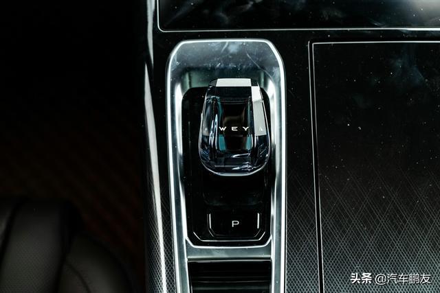 实拍WEY摩卡：用20来万营造50万的感觉