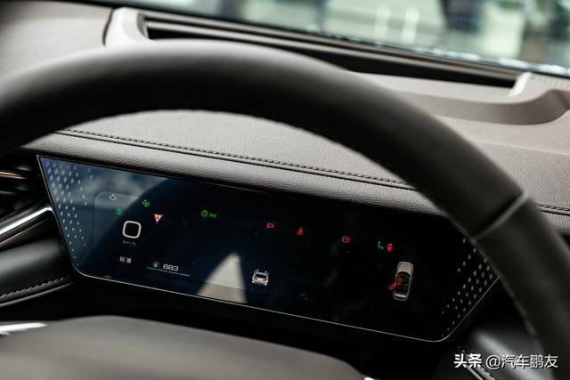 实拍WEY摩卡：用20来万营造50万的感觉