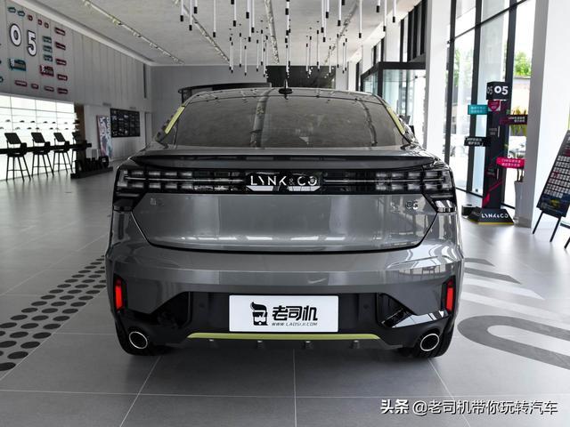 性能级2.0T+8AT，三大件出色，做工精良的SUV，带你看领克05