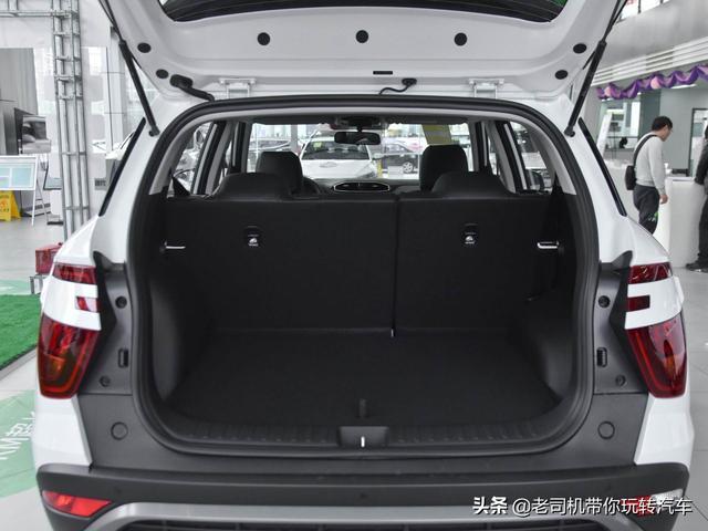 高配合资SUV，用92号汽油成本低，停车方便，带你看北京现代ix25