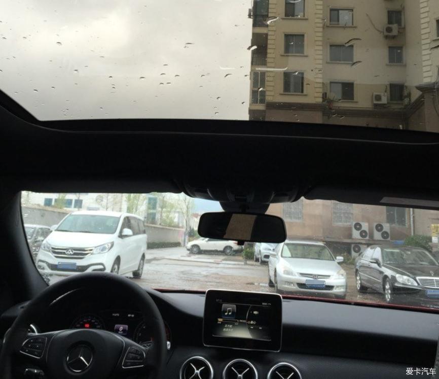 奔驰a提车作业谈谈我对奔驰a200这车的印象