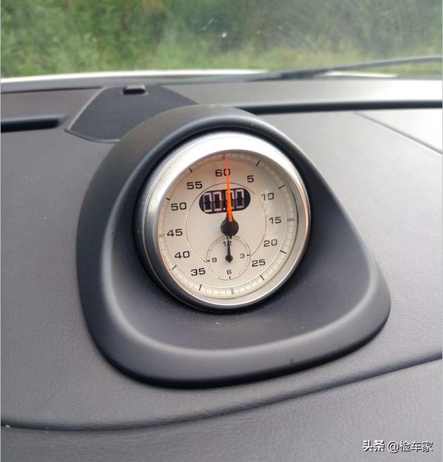 便宜没好货，38万买九年的保时捷911被坑，买主急眼喊警察