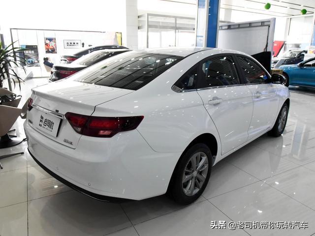 花小钱买好车，空间动力更好，还可以买自动挡，带你看吉利帝豪GL