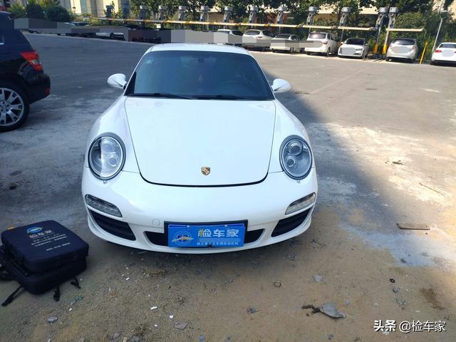 便宜没好货，38万买九年的保时捷911被坑，买主急眼喊警察