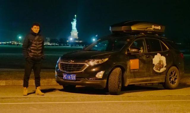 在美国，有人问我要不要把“武汉”从车上地图撕掉？