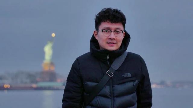 在美国，有人问我要不要把“武汉”从车上地图撕掉？
