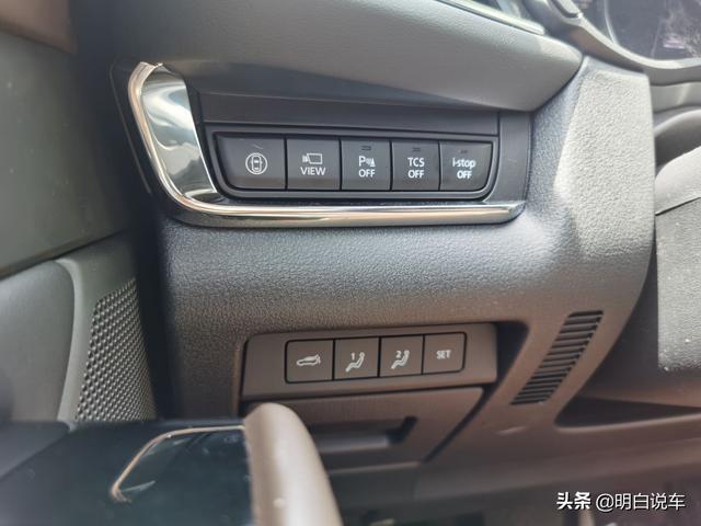 人见人爱“小红椒”，体验马自达CX-30