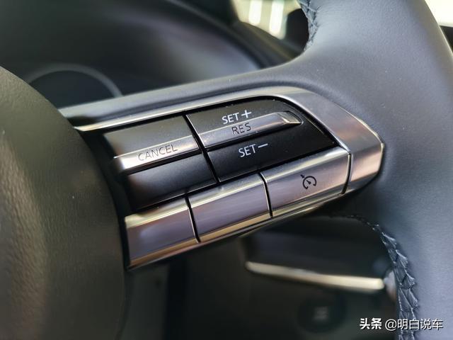 人见人爱“小红椒”，体验马自达CX-30