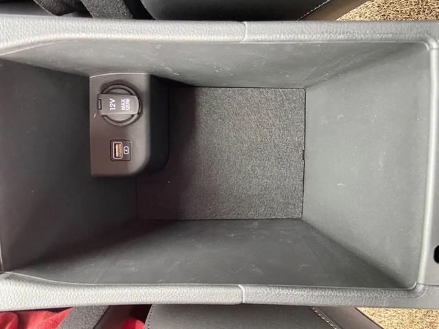 试驾第十代索纳塔，2.0T+8AT动力过剩，对得起浮夸的颜值
