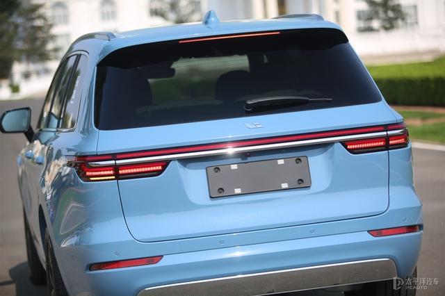 新款理想ONE正式上市 售33.80万起/续航超1080km