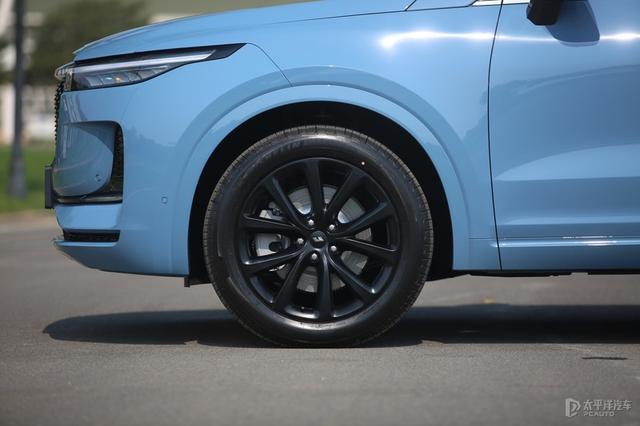 新款理想ONE正式上市 售33.80万起/续航超1080km