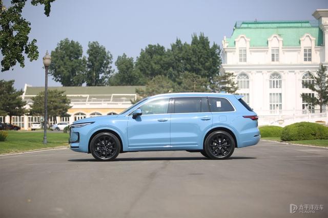 新款理想ONE正式上市 售33.80万起/续航超1080km