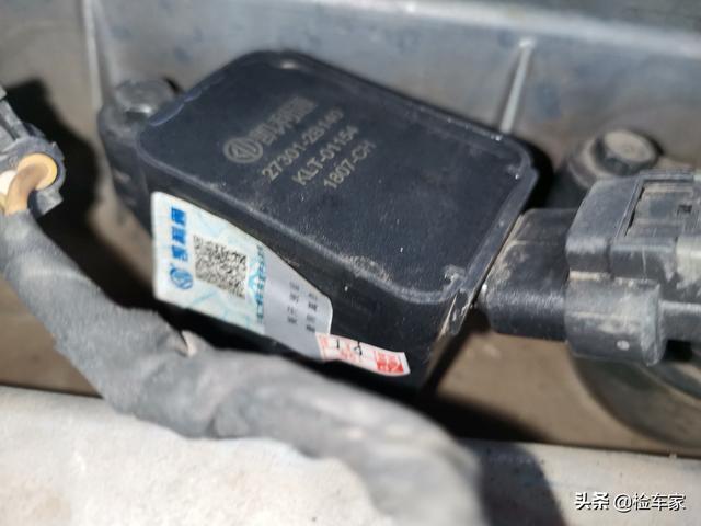 当年新车18万，开4年亏10万，这台起亚K5报价8万能买吗？