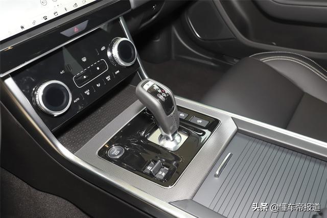 新车 | 价格小幅上调，增曜黑运动版，新款捷豹XEL上市，29.98万起