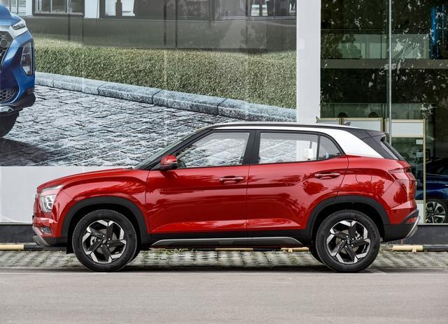 适合年轻人入手的SUV，韩系出品，造型酷似胜达，10.58万起售
