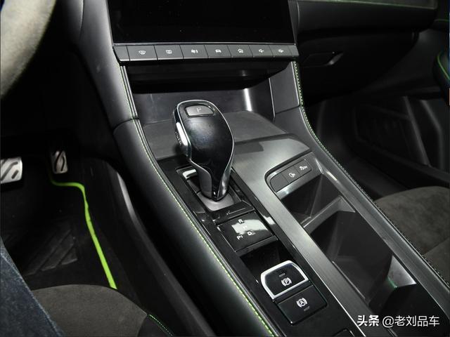 上汽名爵MG6 XPOWER新能源车，能合法上牌的官方改装版
