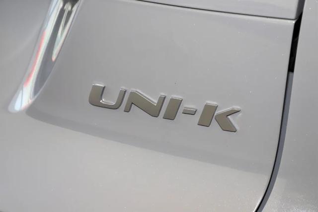 长安UNI-K对比星途揽月：这是冠道和汉兰达的完美平替？