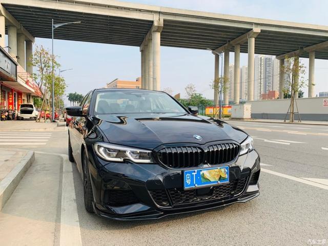 迟到提车作业，碳黑宝马330i改装！慎点，会中毒