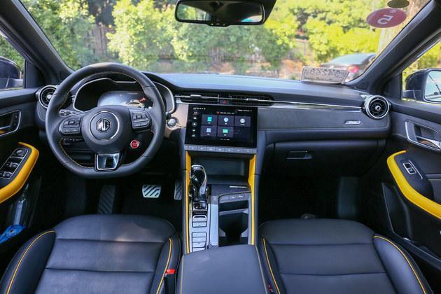 零百加速6秒 试驾体验第三代名爵6 PHEV