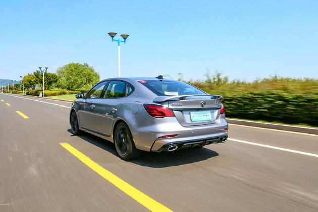 零百加速6秒 试驾体验第三代名爵6 PHEV
